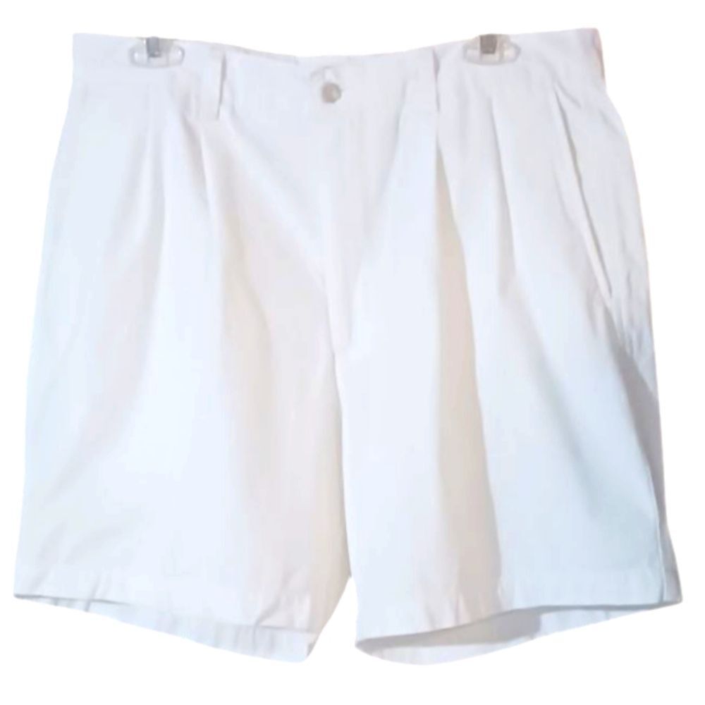 Dockers Classic White Men's Shorts 100% Cotton with 4 pockets & Belt Loops W34